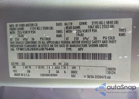 2019 Ford Escape Titanium z USA, uszkodzony, nr VIN 1FMCU9J9XKUB76466